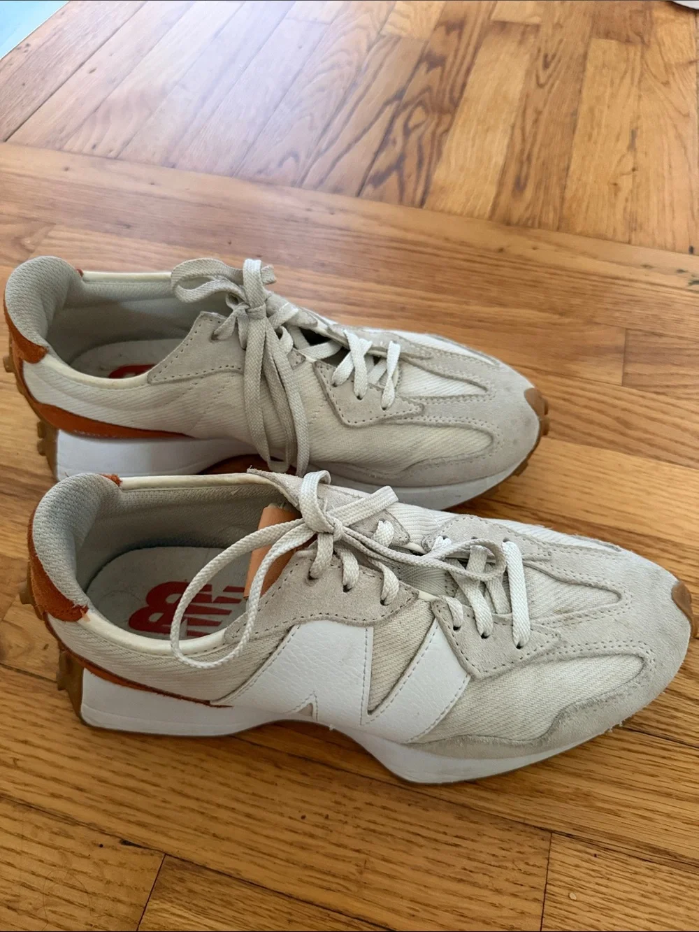 Women’s New Balance 327 sneakers